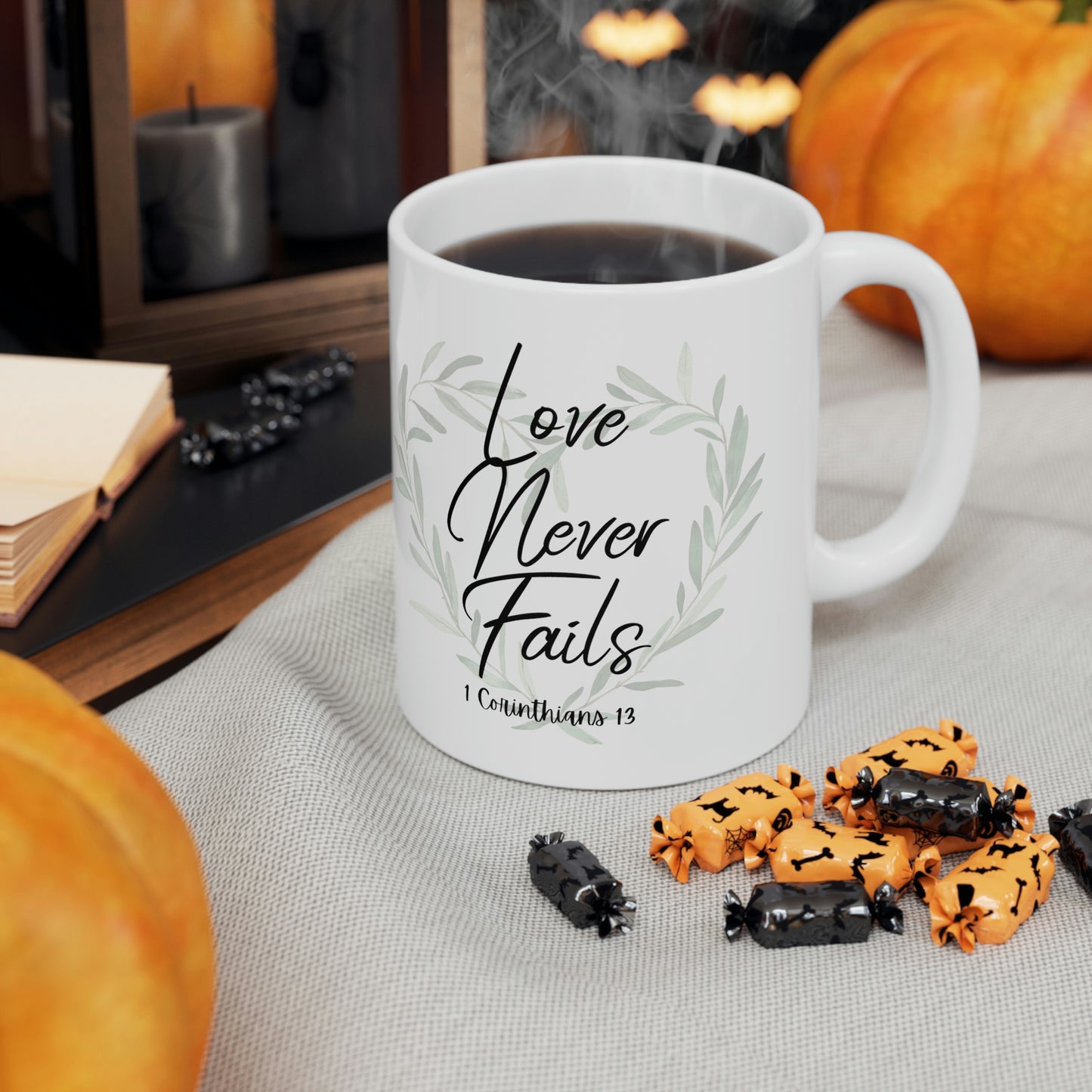 Love never fails Mug